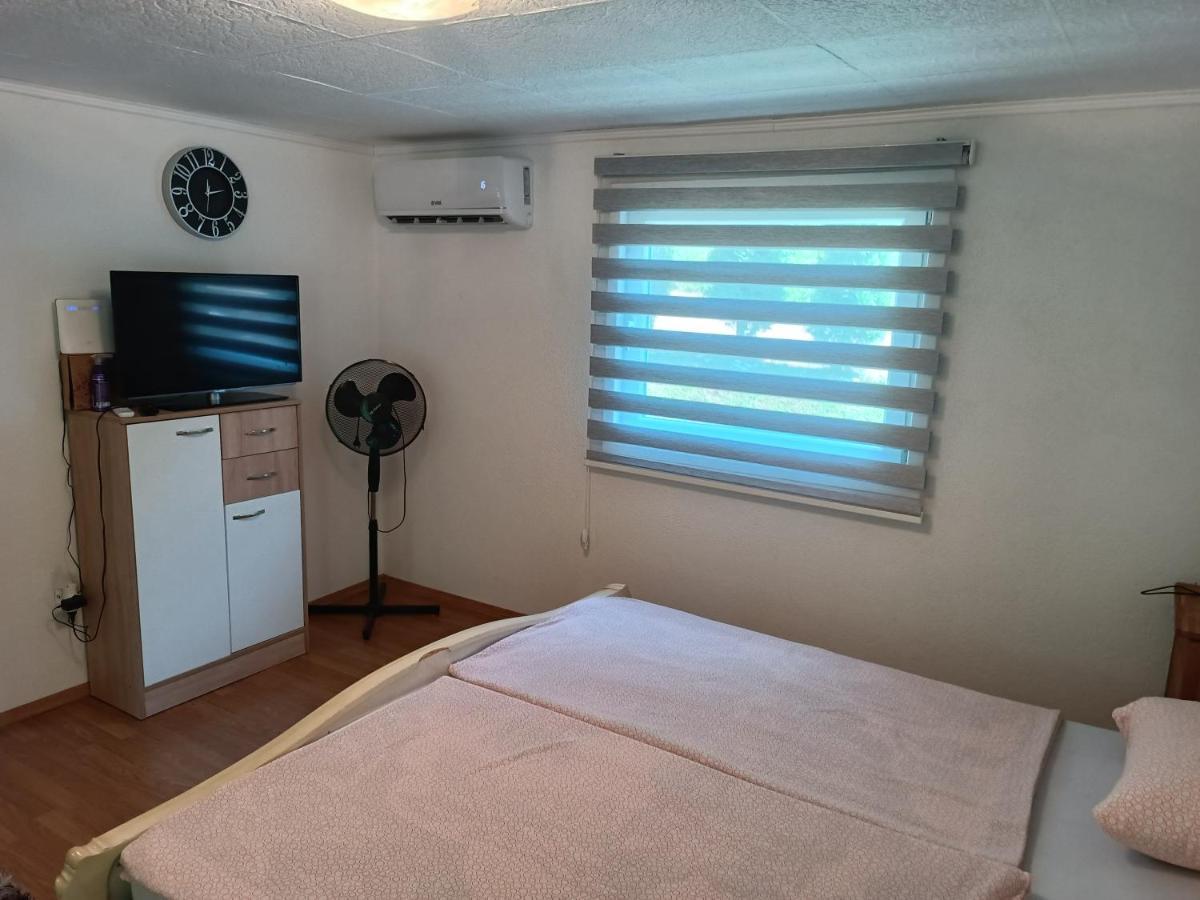 Cottage Auto Camp Vinac ไยเซ ภายนอก รูปภาพ